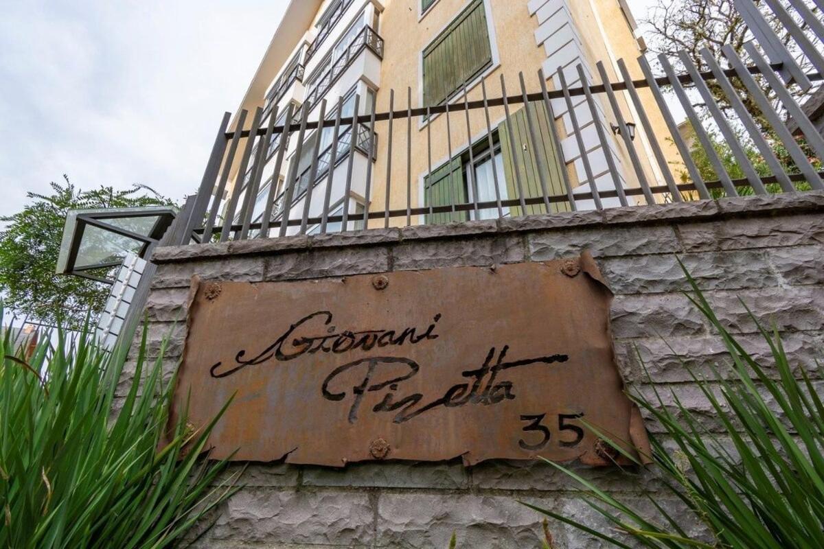 格拉玛多Rosa Edificio Giovani Pizetta公寓 外观 照片